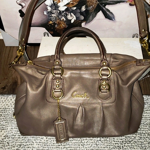 Coach Handbags - Authentic Coach Handbag
